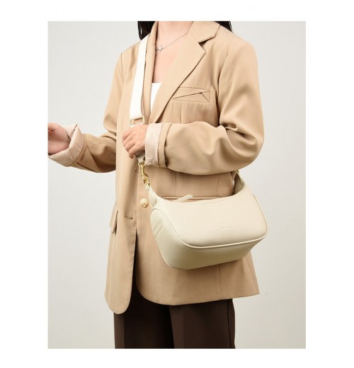 Faux Leather Crossbody Bag With Curb Chain Shoulder Strap Faux Leather Crossbody Bag With Curb Chain Shoulder Strap