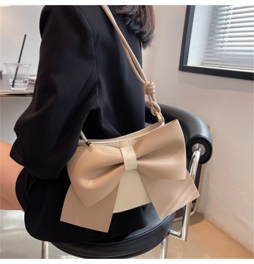 Knot Leather Shoulder Bag Knot Leather Shoulder Bag