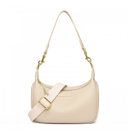 Faux Leather Crossbody Bag With Curb Chain Shoulder Strap Faux Leather Crossbody Bag With Curb Chain Shoulder Strap