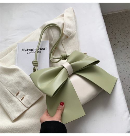Knot Leather Shoulder Bag Knot Leather Shoulder Bag